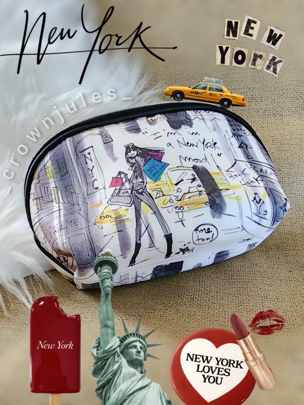 Izak Zenou Bendel Girl Doggie Cosmetic Clutch Bag NYC Dog Theme